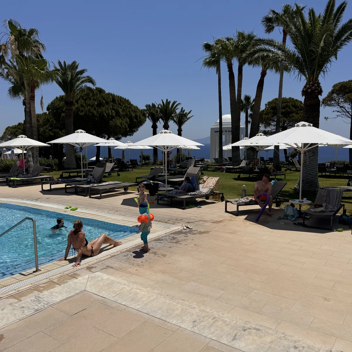 Robinson Club Daidalos – Pool und Rotunde mit Panoramablick, Kos